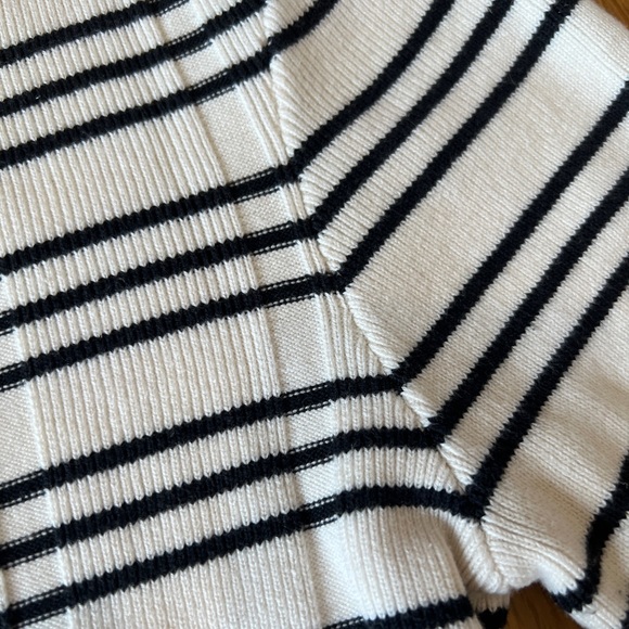 Urban Outfitters Black and White Stripe Sweater - Picture 4 of 5
